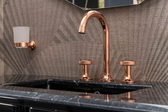 Washbasin mixer and accessories from the Valencia series with black crystal in rose-gold