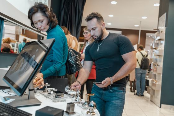 JÖRGER  san4u  designer breakfast at san4u in Moscow  handle samples