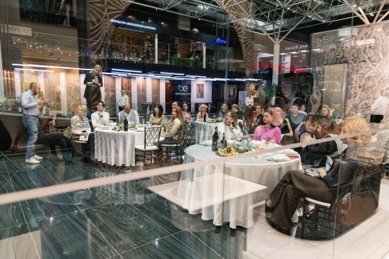 Jörger Design, Valencia, new, jewellery design, precious stones, gemstones, exclusive, dinner event, event, designers, architects, showroom, presentation, premiere, Russia, Moscow, sanitary ware, SUN4U