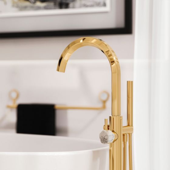 Jörger Design, Shado, freistehende 1-Hebel-Wannenarmatur, Edelmessing, Design-Griff aus weißem Türkis, Handtuchhalter, Luxusbad